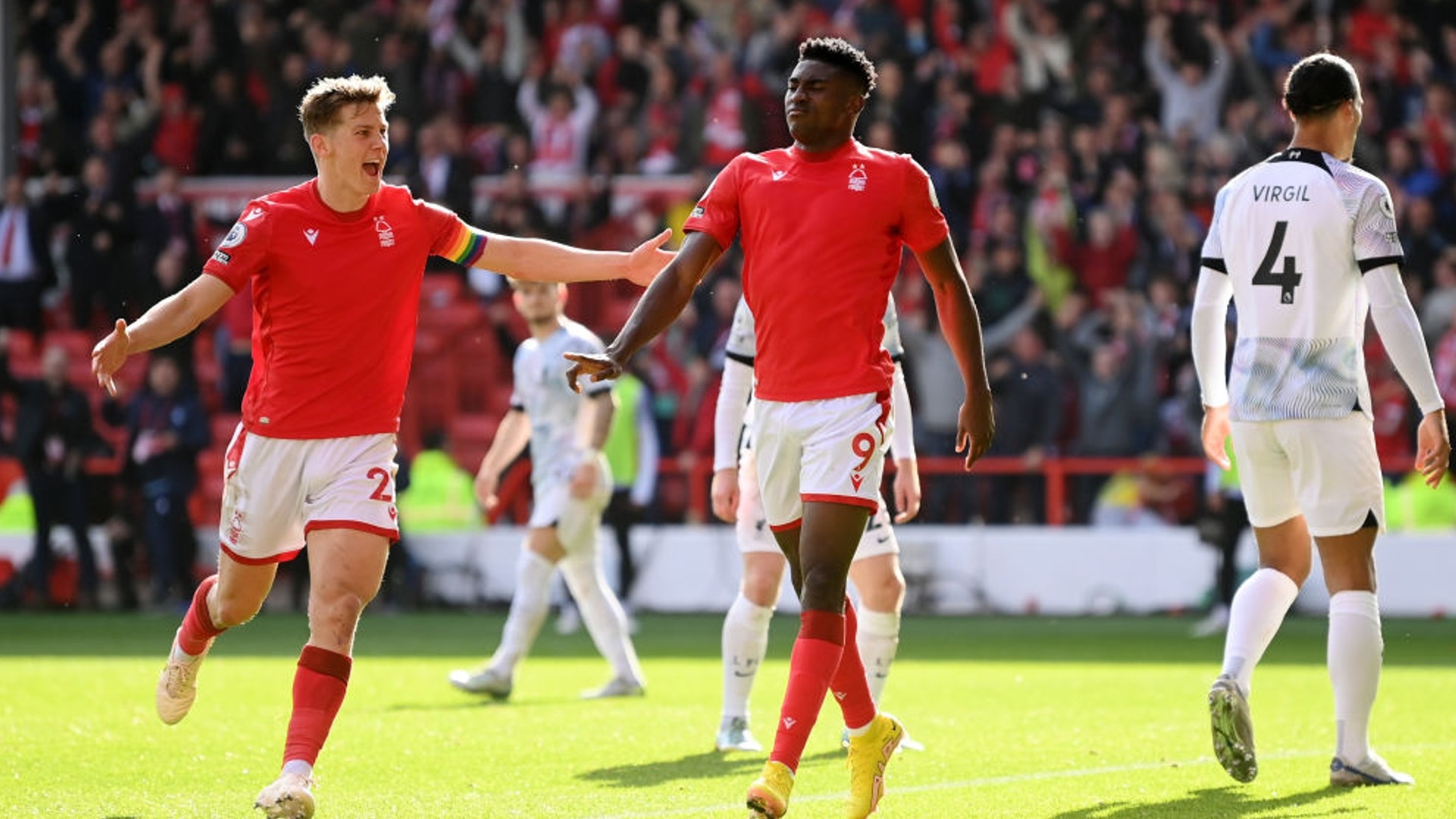 略方向的调 略方向的调